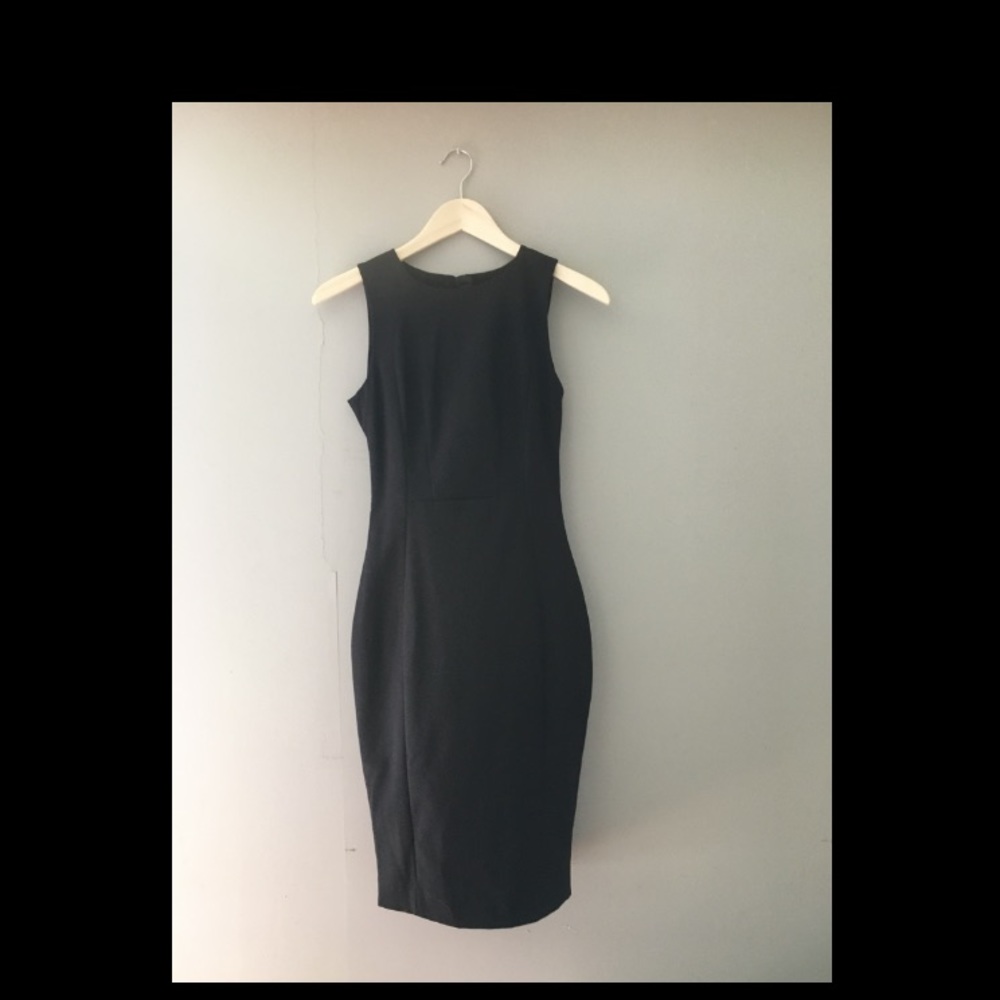 H&M pencil dress, knee length, form fit, size 4